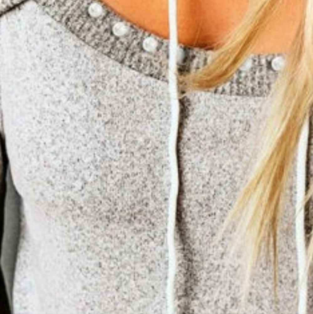 π New Gray Cutout Front Top - Picture 5 of 6